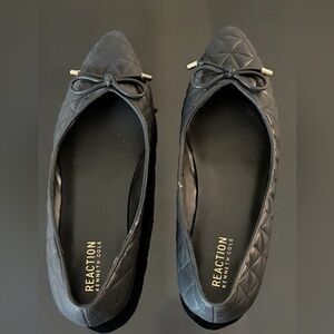 Kenneth Cole Reaction Black Quilted Flats with Bow